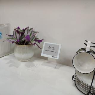 Support de table pour étiquette de vente au détail électronique